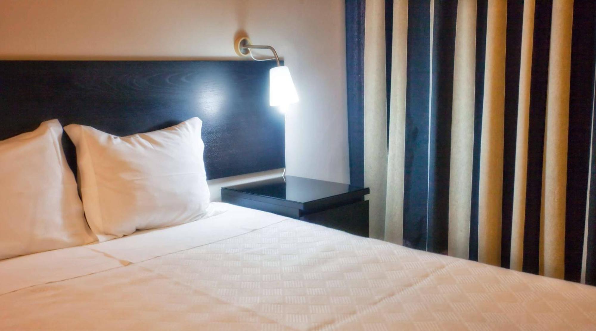 Residencial Principe Guest House Баррейру Экстерьер фото