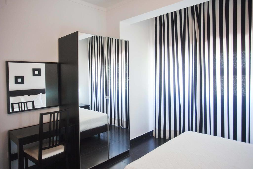 Residencial Principe Guest House Баррейру Номер фото