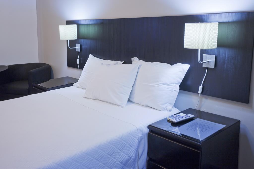 Residencial Principe Guest House Баррейру Экстерьер фото